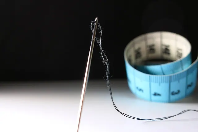 measure up, equipment, sew, tool, tape measure, close up, fashion, needle, role, handmade, sewing thread, yarn, handwork, thread, tailoring, sewing supplies, thread spool, needlewo