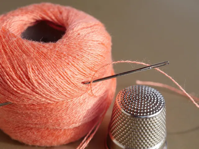 needle, thread, sewing thread, thimble, sew, handwork, mend, stuff, yarn, twisted, repair, sewing supplies, sewing needle, thread spool, thread roll, orange, needle eye, clothcraft